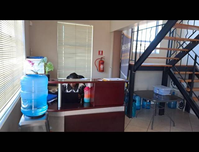 BUSINESS PROPERTY TO RENT IN WALMER